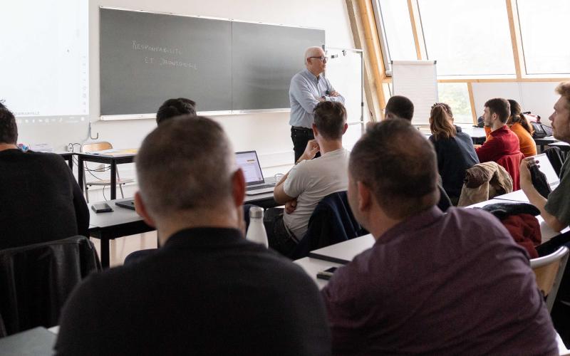 Première formation commune pour les jeunes diplômés de l'ENTPE et les nouveaux ITPE.jpg